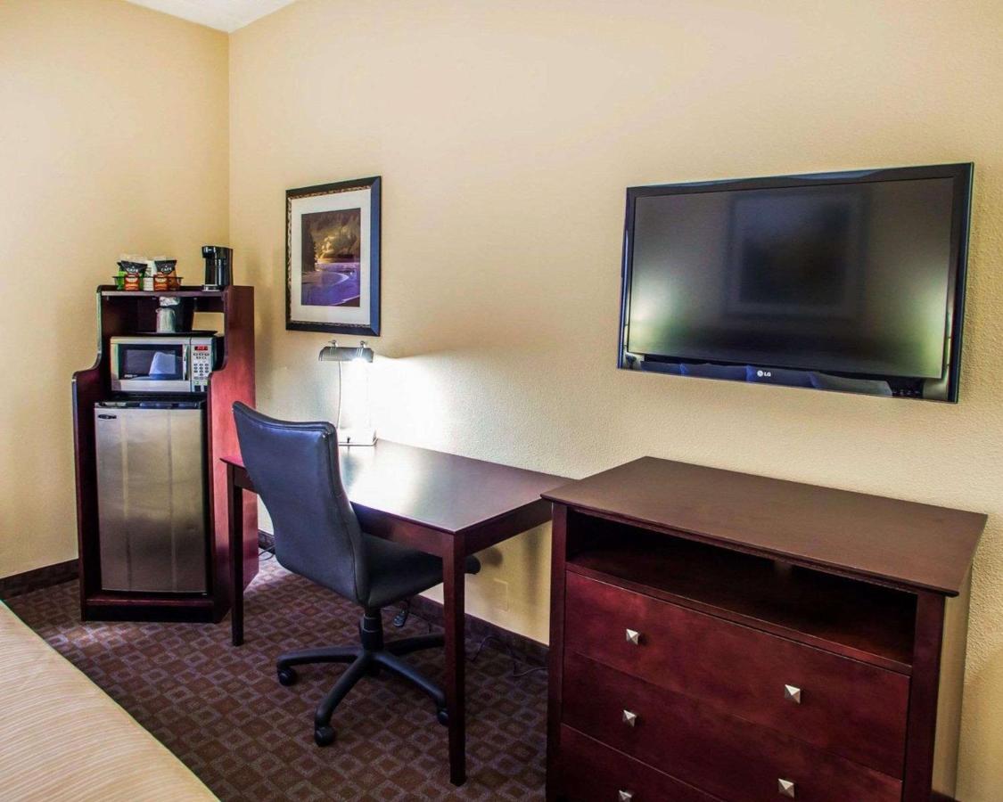 | Quality Inn & Suites Peoria
