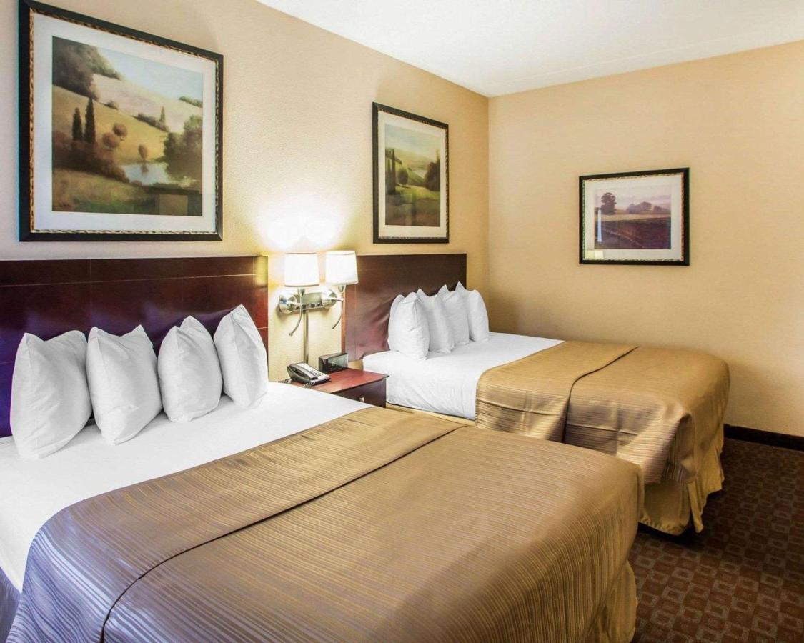 | Quality Inn & Suites Peoria