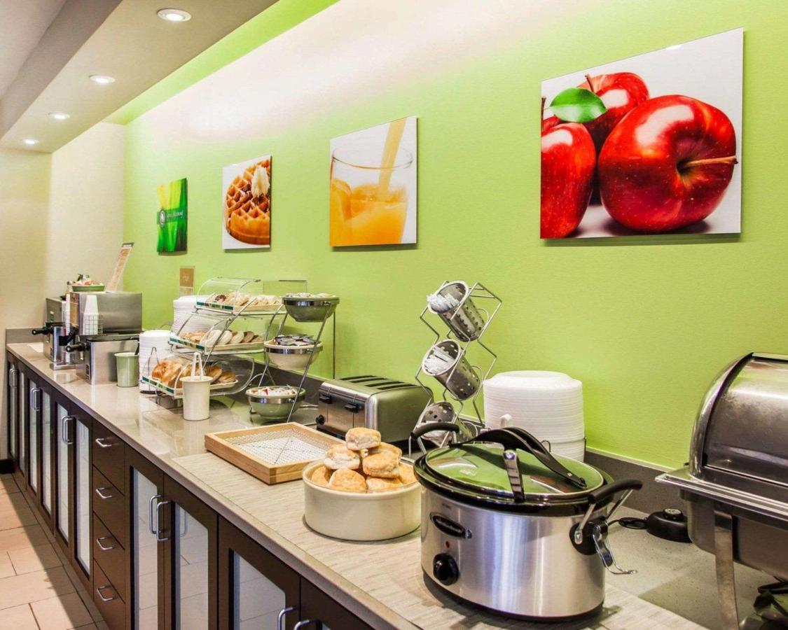 | Quality Inn & Suites Peoria