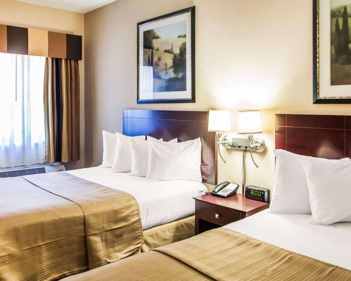 | Quality Inn & Suites Peoria
