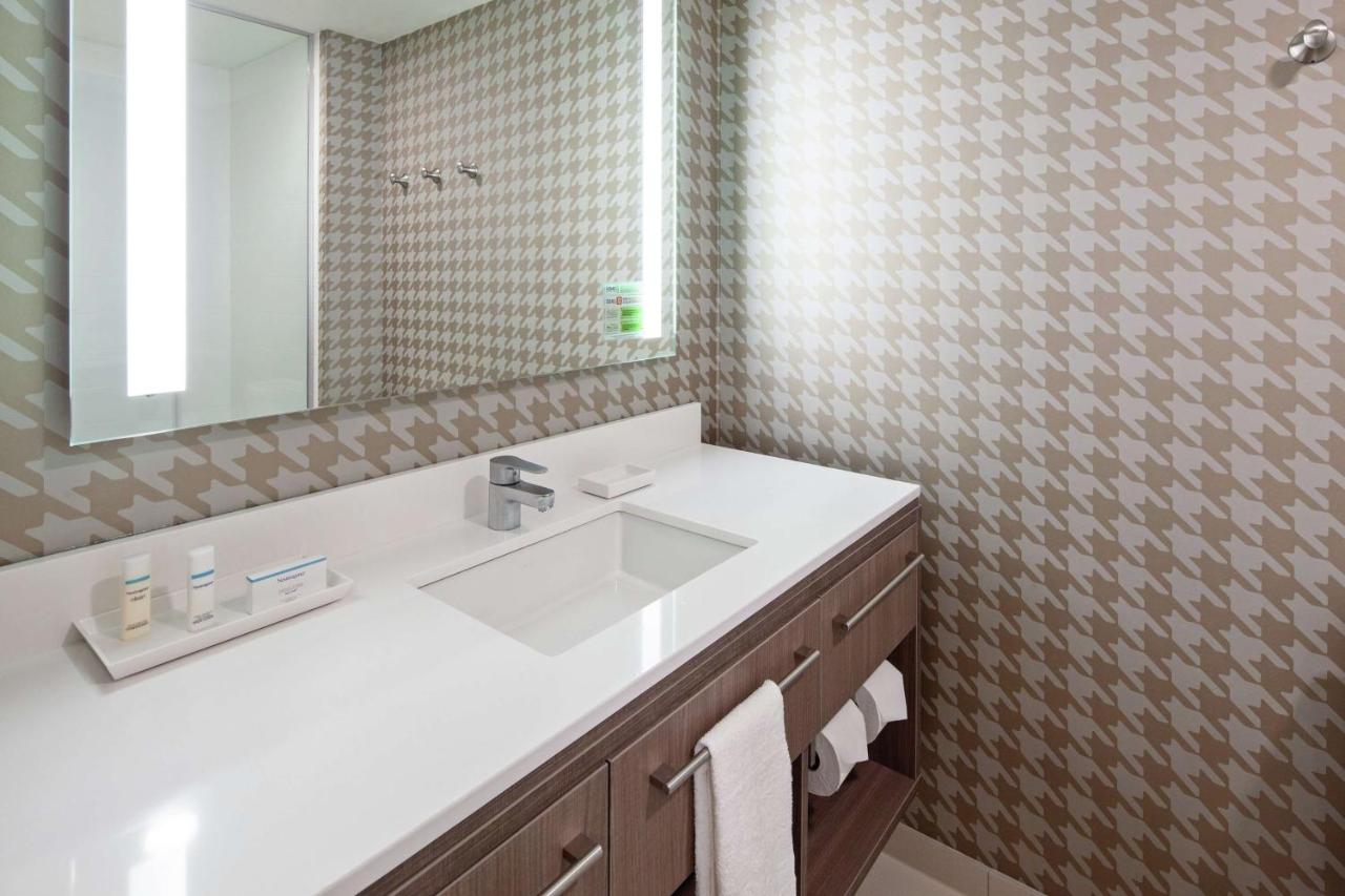 King Studio Suite - Non Smoking at Home2 Suites by Hilton Alameda Oakland Airport