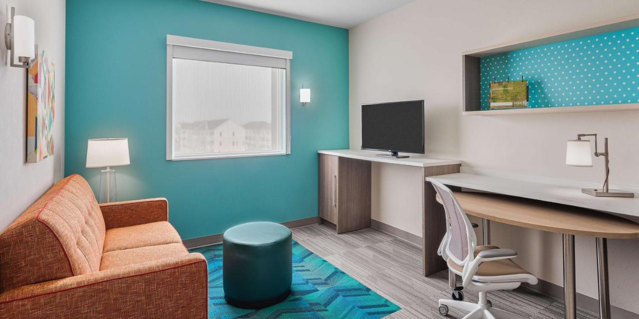 One-Bedroom Queen Suite - Non-Smoking at Home2 Suites by Hilton Ocean City - Bayside, MD