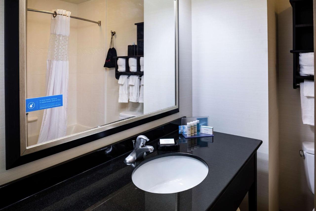 | Hampton Inn Limerick