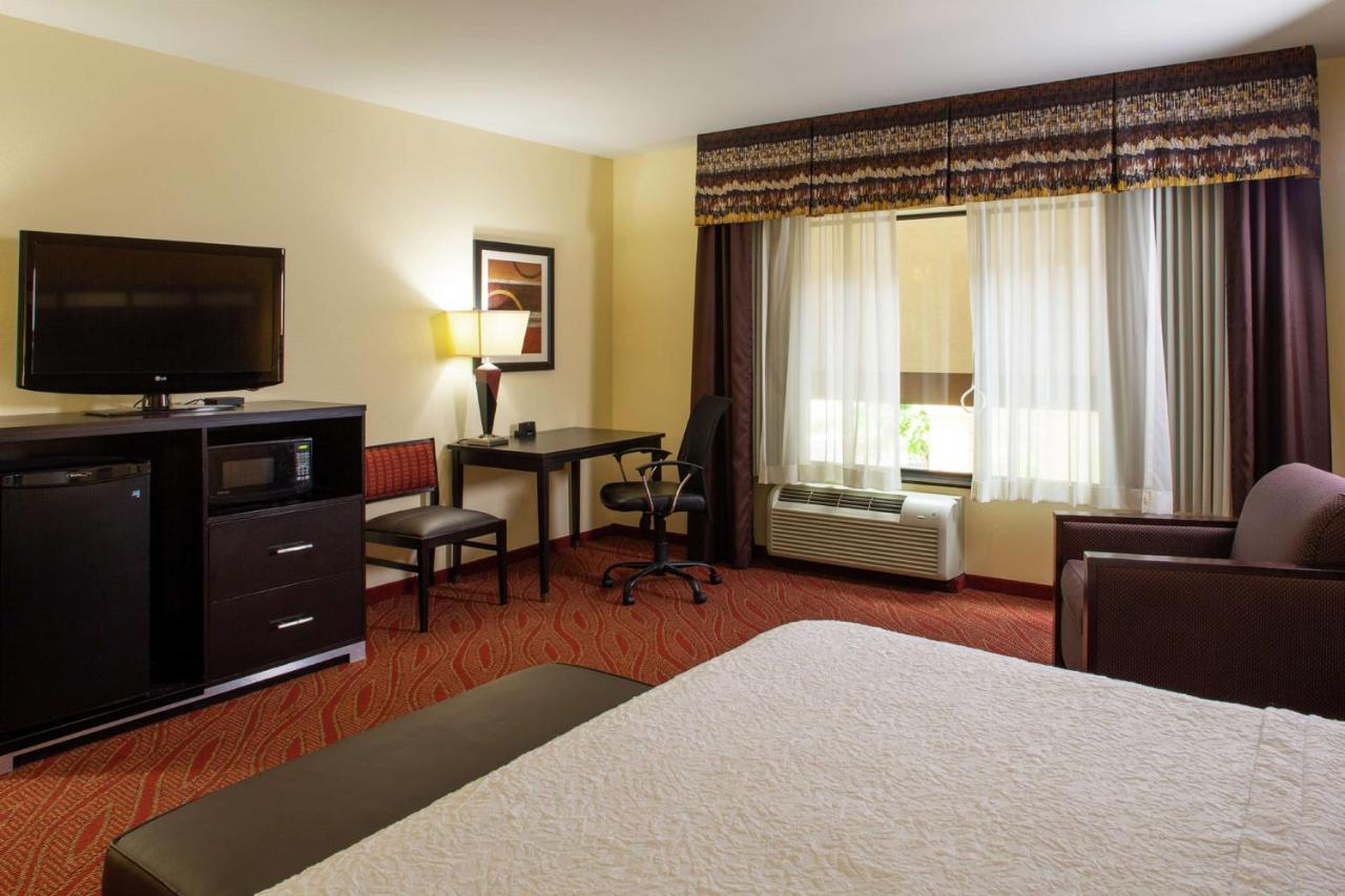 | Hampton Inn Limerick