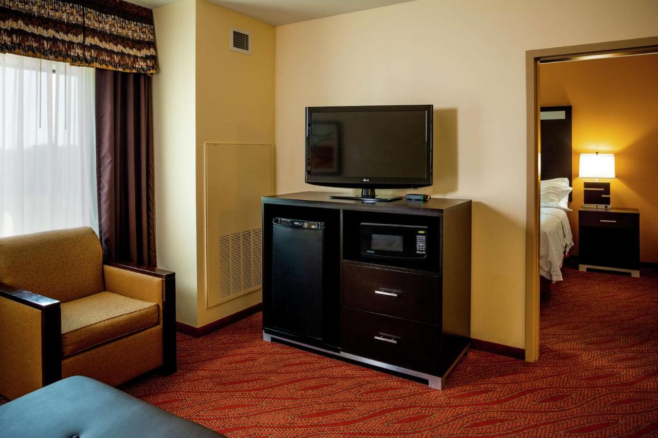 | Hampton Inn Limerick