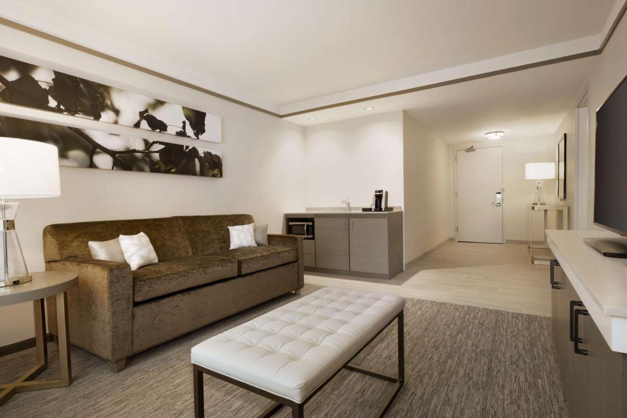| Hilton Garden Inn Newtown Square Radnor