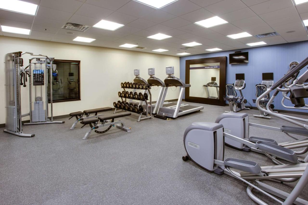  | Hampton Inn & Suites Philadelphia/Bensalem