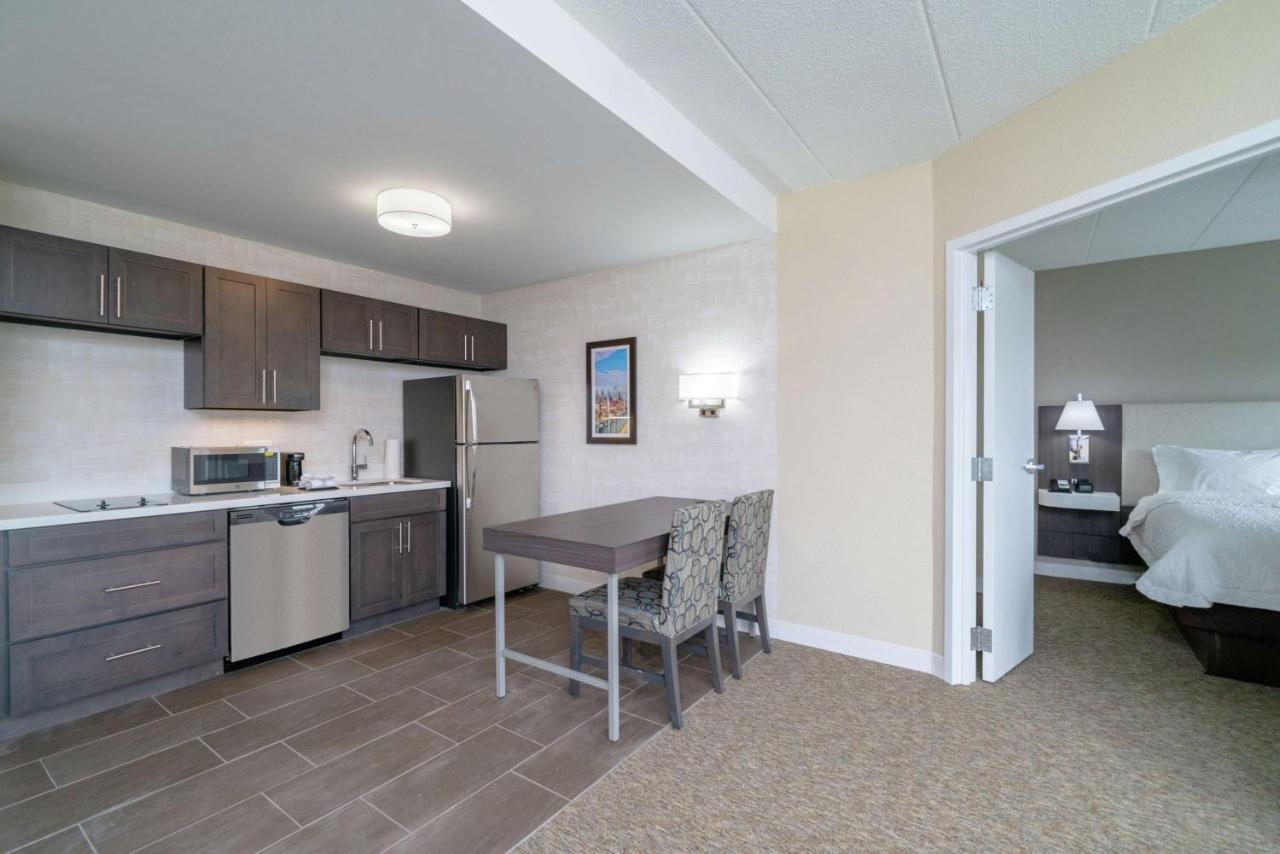 King Suite with Fireplace at Hampton Inn & Suites Valley Forge/Oaks