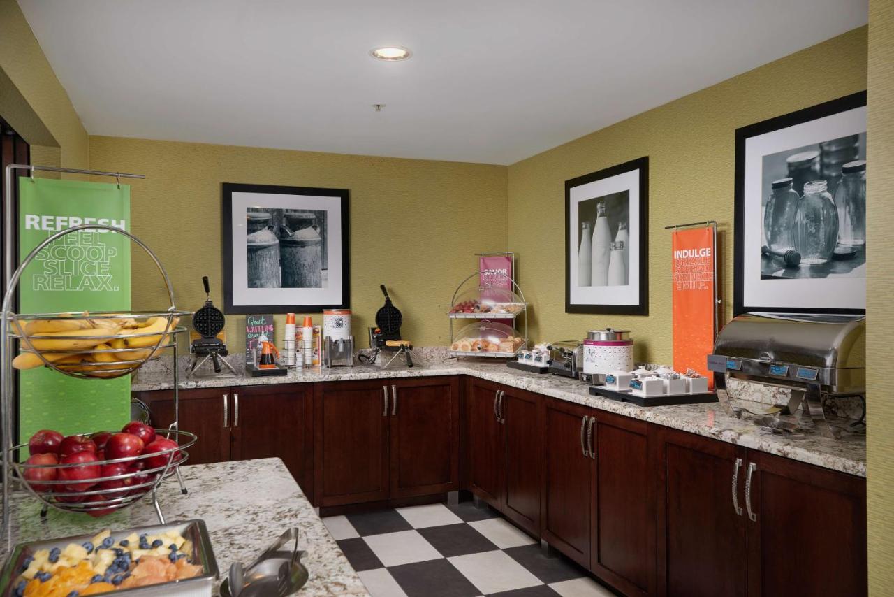 | Hampton Inn Phoenix/Anthem