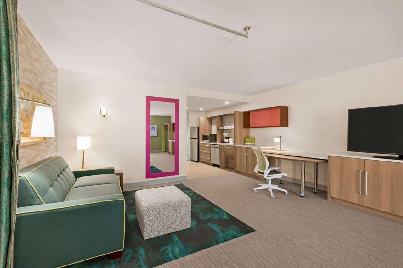 King Suite - Mobility Accessible/Non-Smoking at Home2 Suites by Hilton Scottsdale Salt River