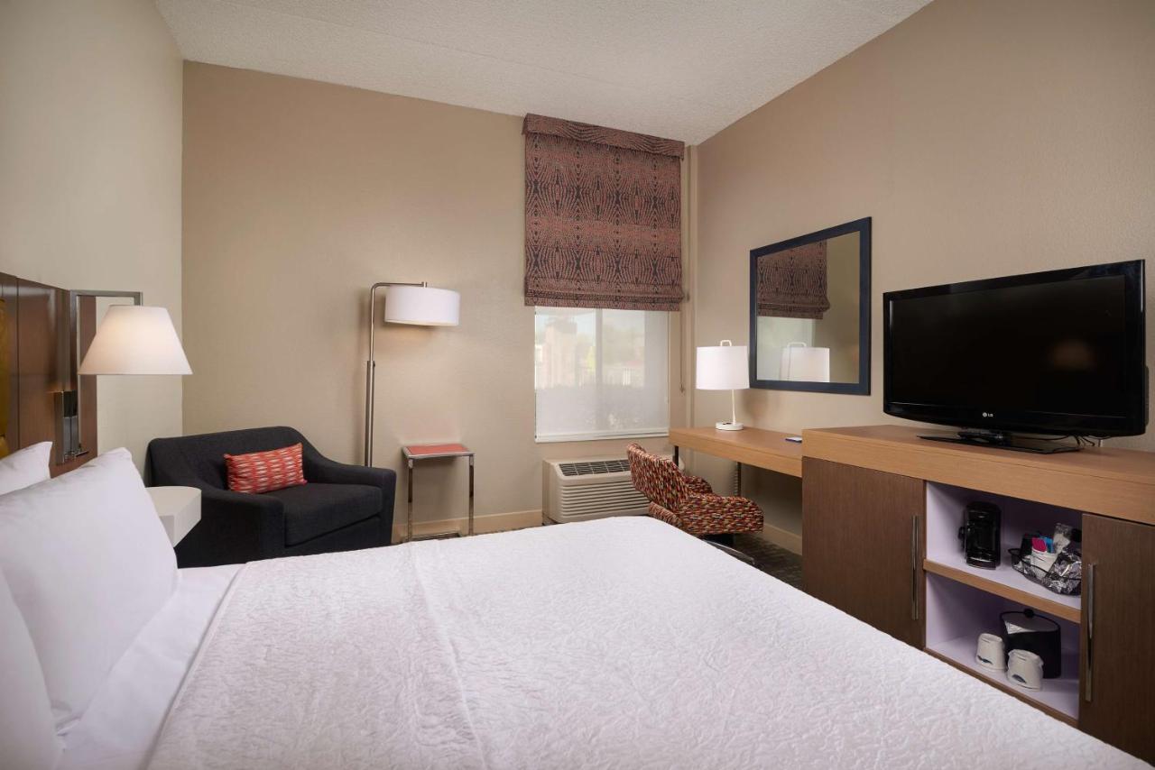 | Hampton Inn Phoenix/Anthem
