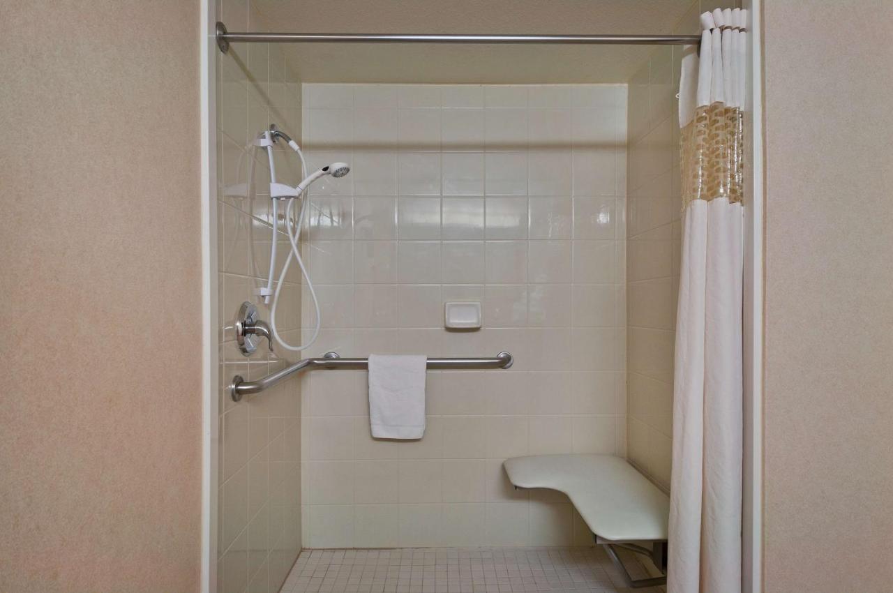 | Hampton Inn Phoenix/Anthem