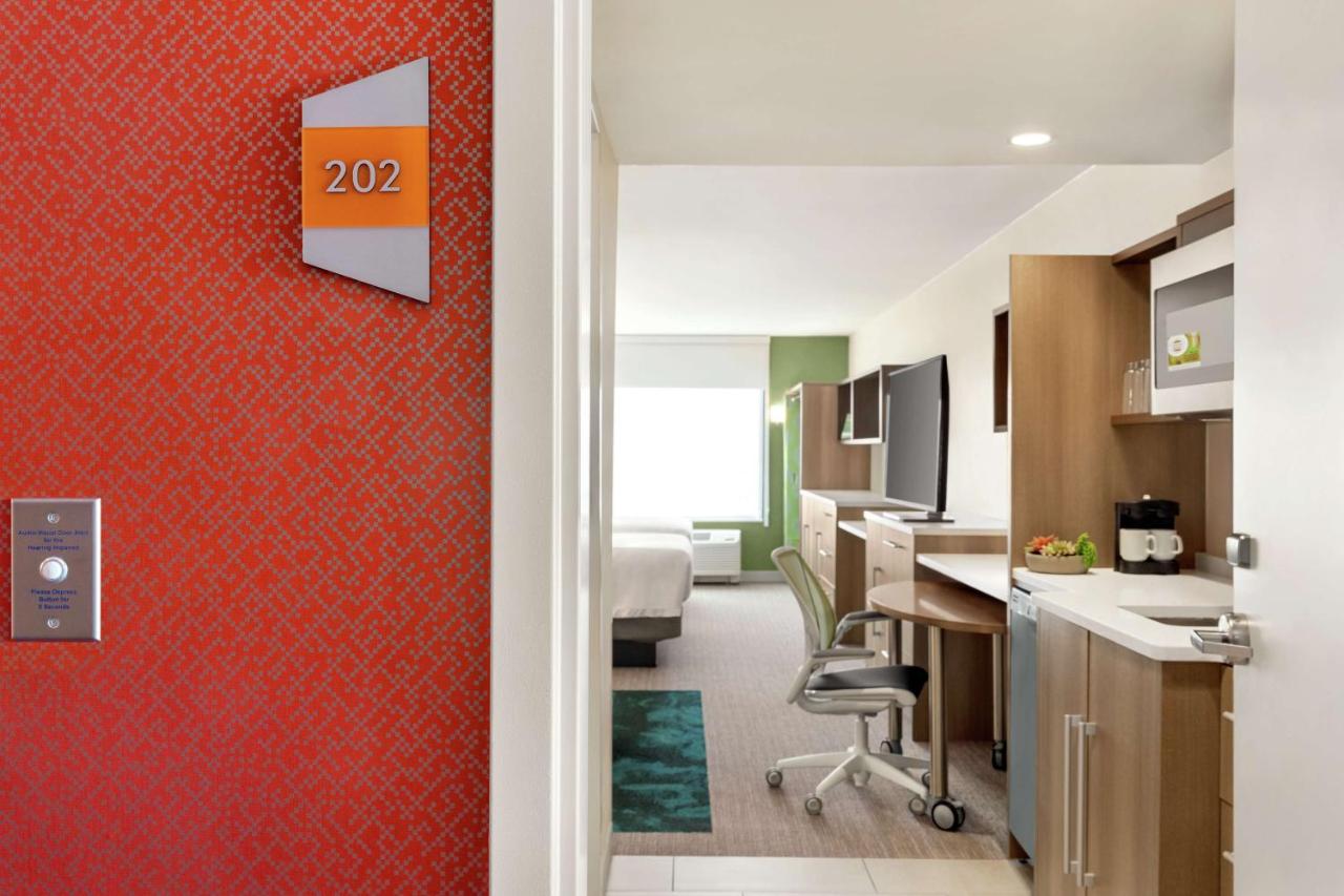 Queen Studio with Two Queen Beds - Hearing Accessible/Non-Smoking at Home2 Suites by Hilton Scottsdale Salt River