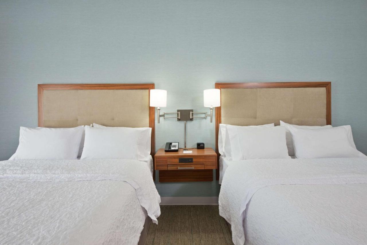 Queen Room with Two Queen Beds - Hearing Access/ Non-Smoking at Hampton Inn & Suites North Huntingdon-Irwin