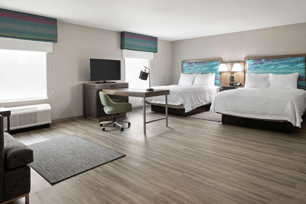 | Hampton Inn & Suites Cranberry Township/Mars