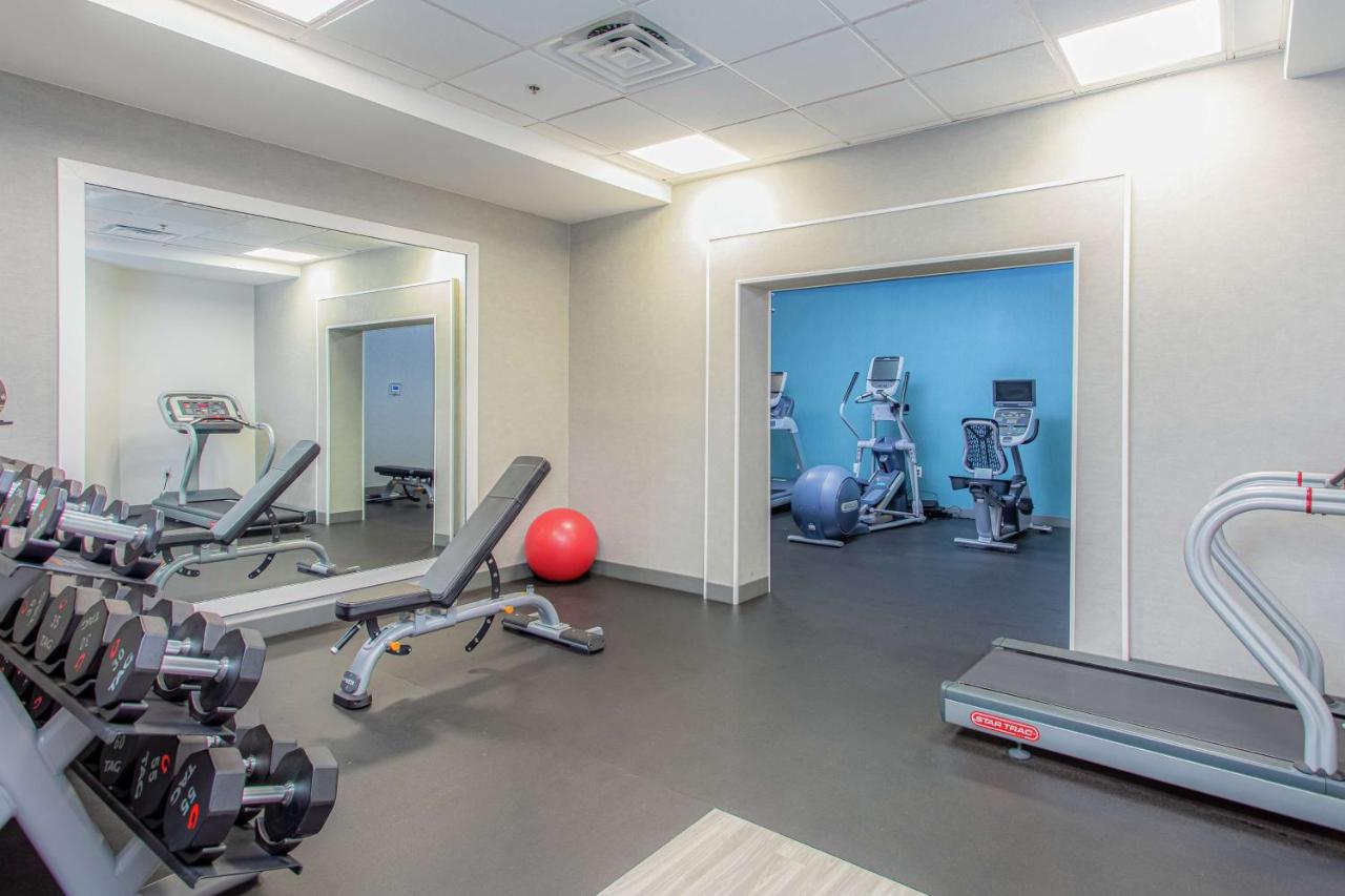| Hampton Inn Pensacola Beach