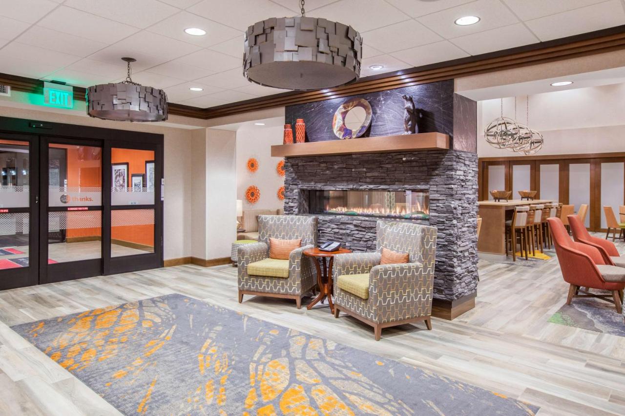 | Hampton Inn & Suites Pasco/Tri-Cities, WA
