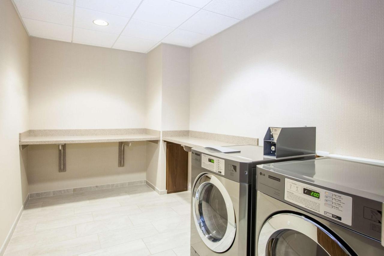 | Hampton Inn & Suites Pasco/Tri-Cities, WA