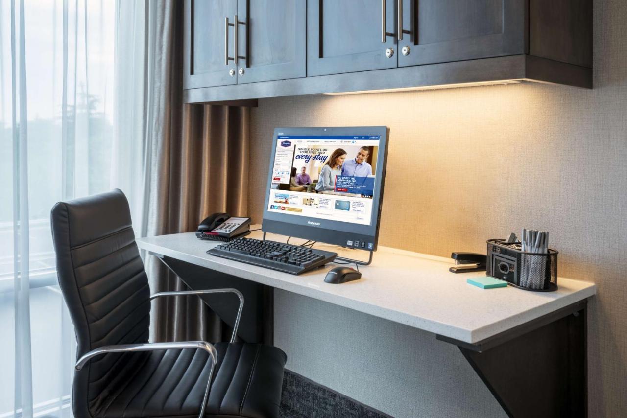  | Hampton Inn by Hilton Oxford, ME