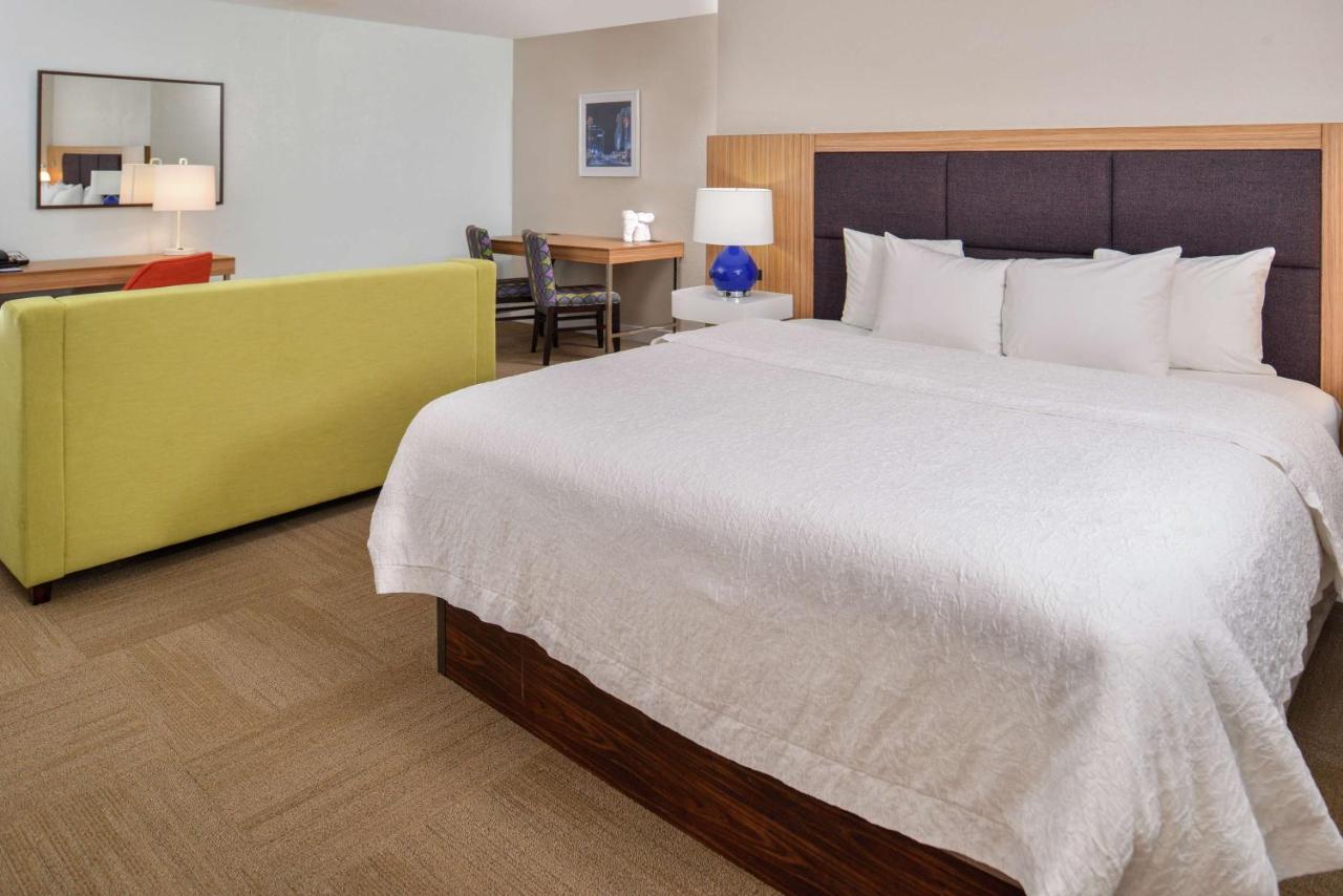 King Suite with Sofa Bed - Non-Smoking at Hampton Inn Raleigh/Clayton I-40