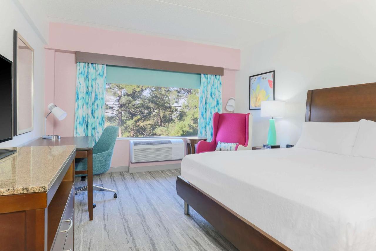 King Room at Hilton Garden Inn Raleigh-Durham/Research Triangle Park