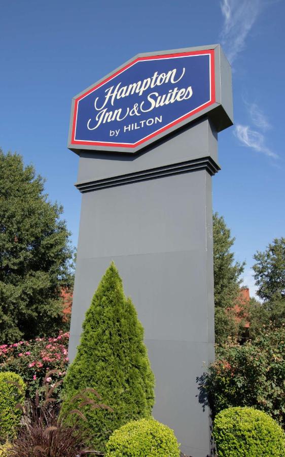 | Hampton Inn & Suites Richmond/Virginia Center