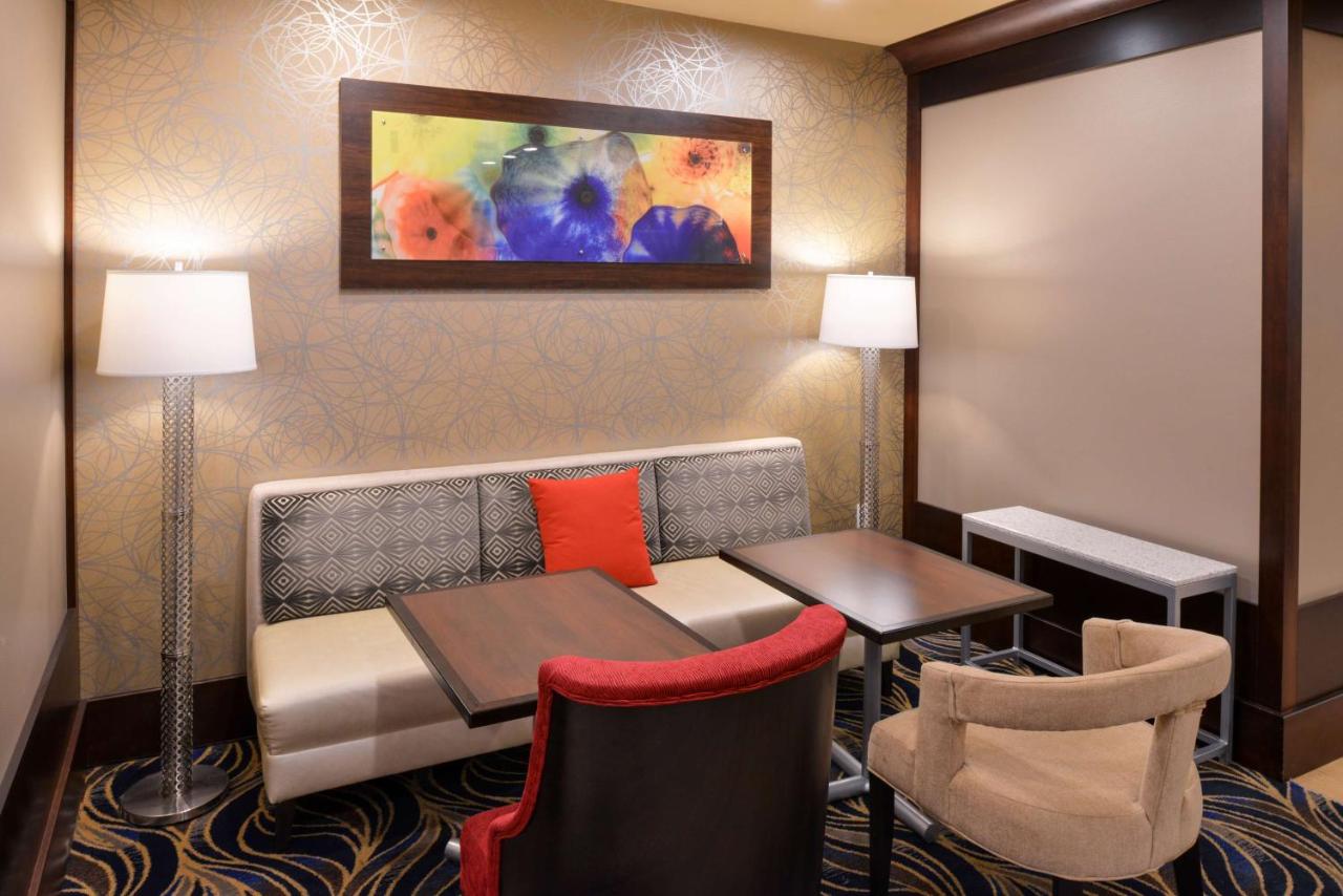 | Hampton Inn Rome