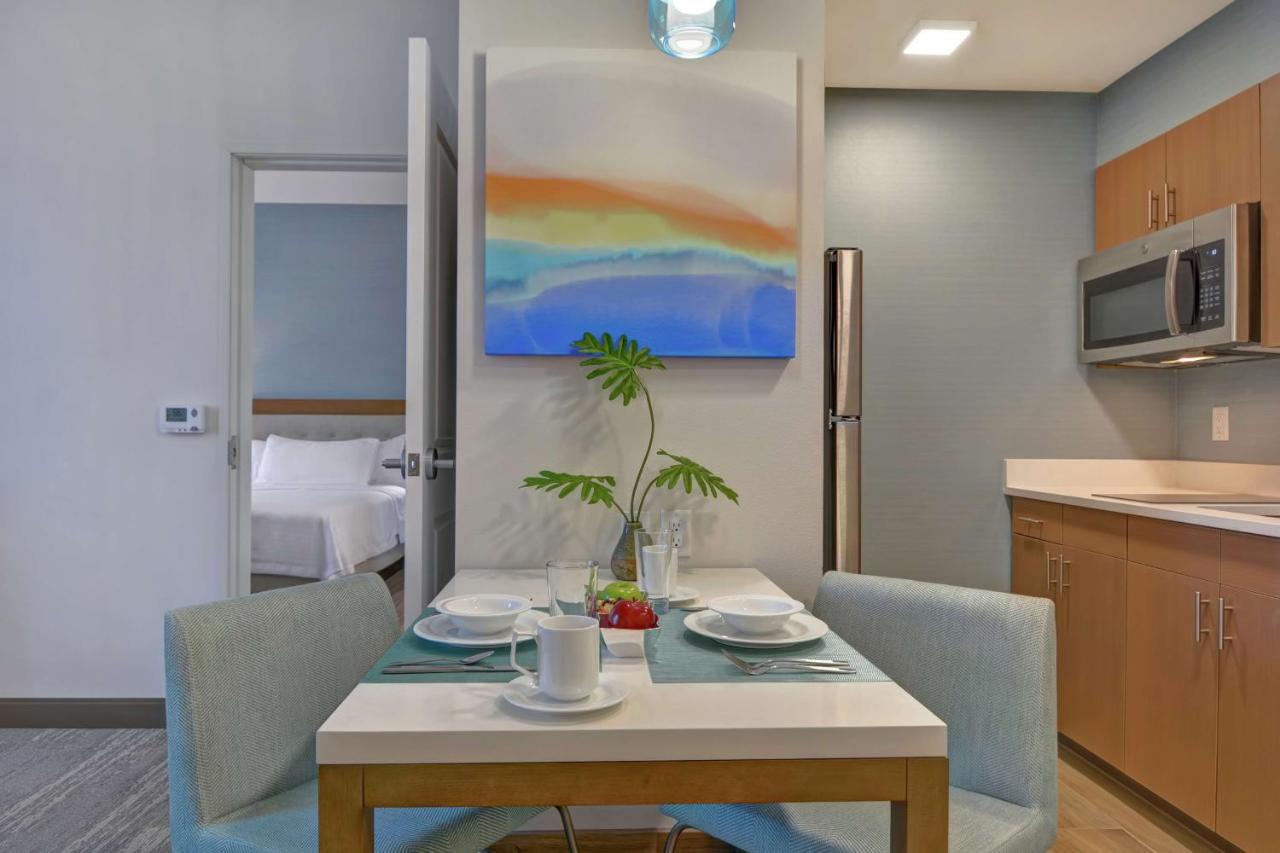 One-Bedroom Queen Suite with Two Queen Beds - Non-Smoking at Homewood Suites by Hilton Chula Vista-Eastlake