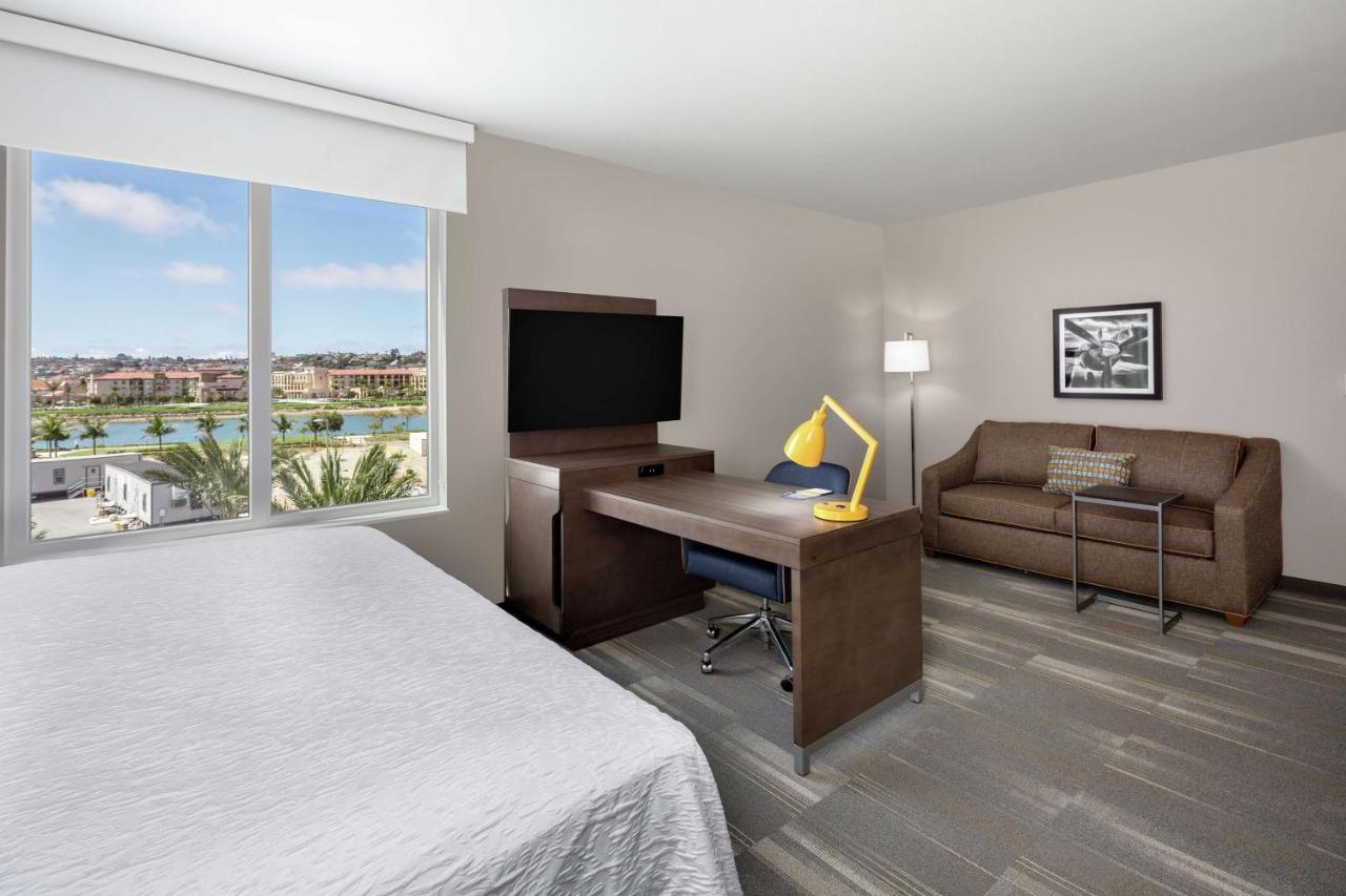 King Studio Suite with View - Non-Smoking at Hampton Inn & Suites San Diego Airport Liberty Station