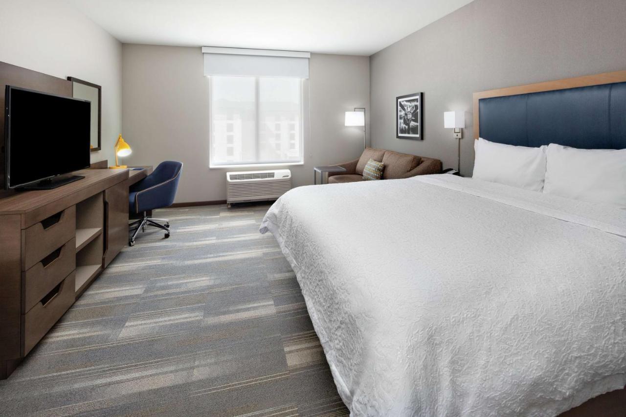 King Studio Suite - Non-Smoking at Hampton Inn & Suites San Diego Airport Liberty Station