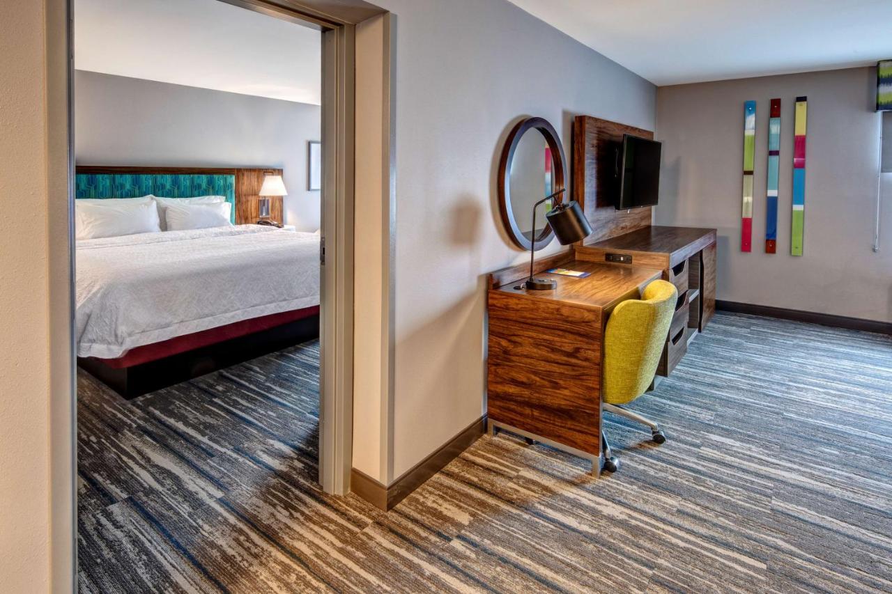 | Hampton Inn New Albany Louisville West