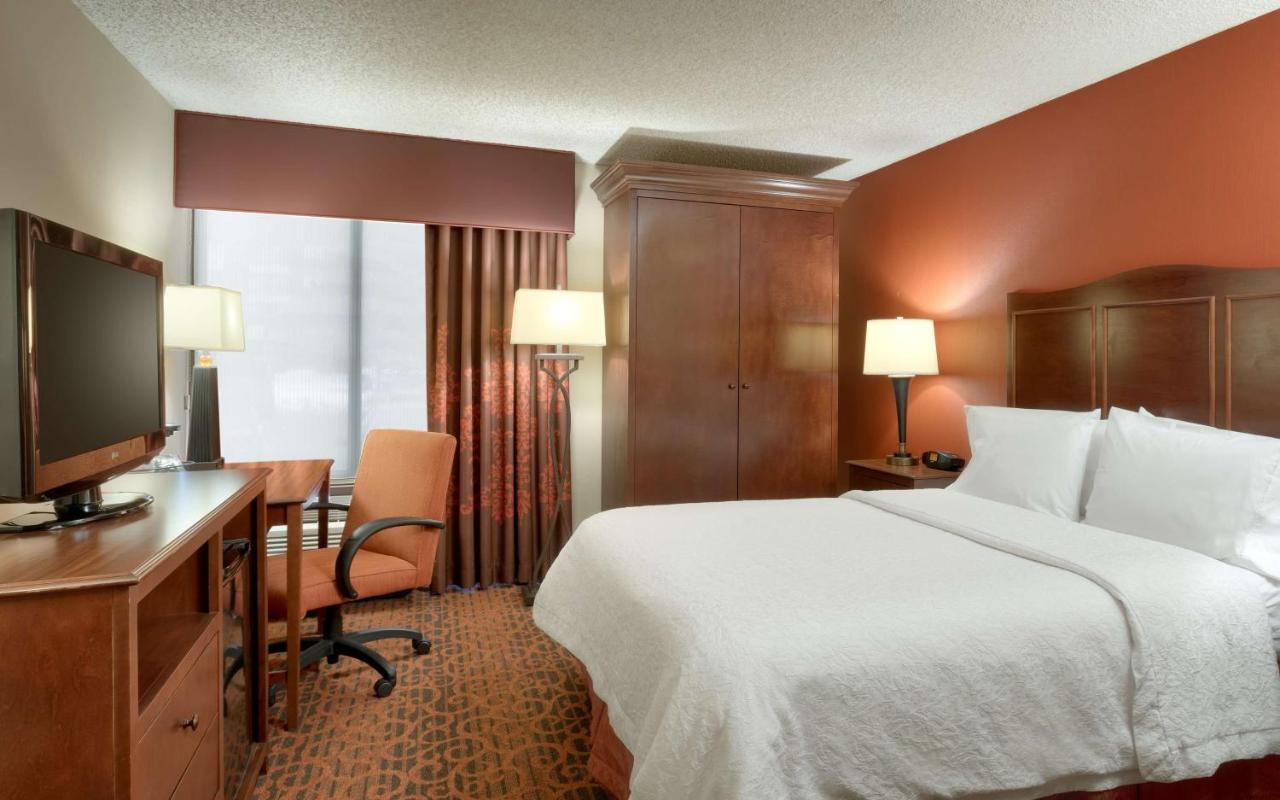 Queen Room - Disability Access/Non-Smoking at Hampton Inn Salt Lake City/Sandy