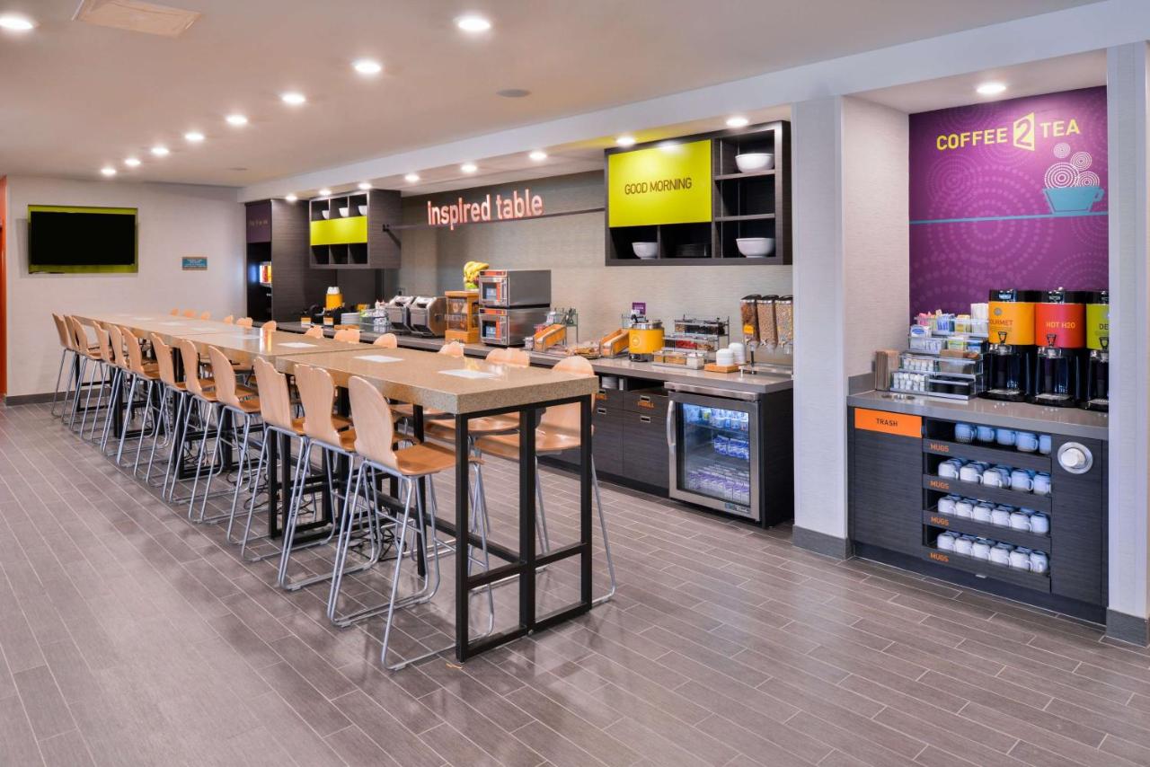 | Home2 Suites By Hilton DuPont