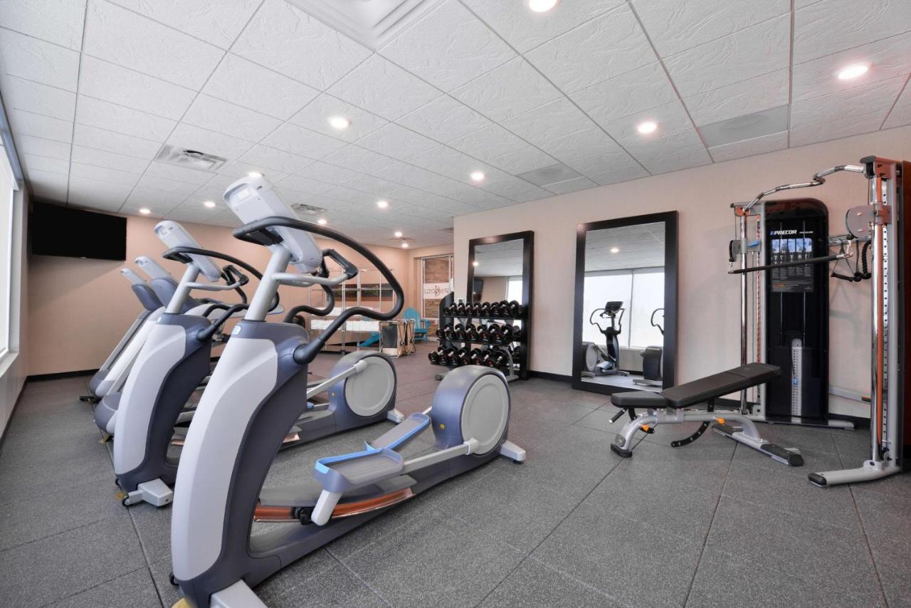 | Home2 Suites By Hilton DuPont