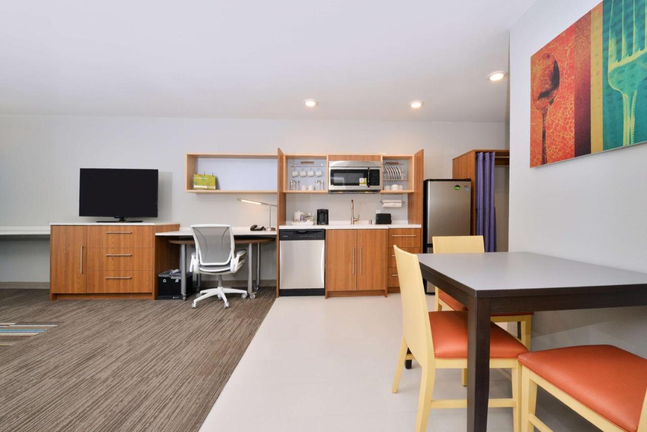 | Home2 Suites By Hilton DuPont