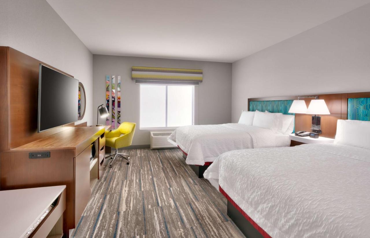 Queen Room with Two Queen Beds at Hampton Inn Draper Salt Lake City Ut