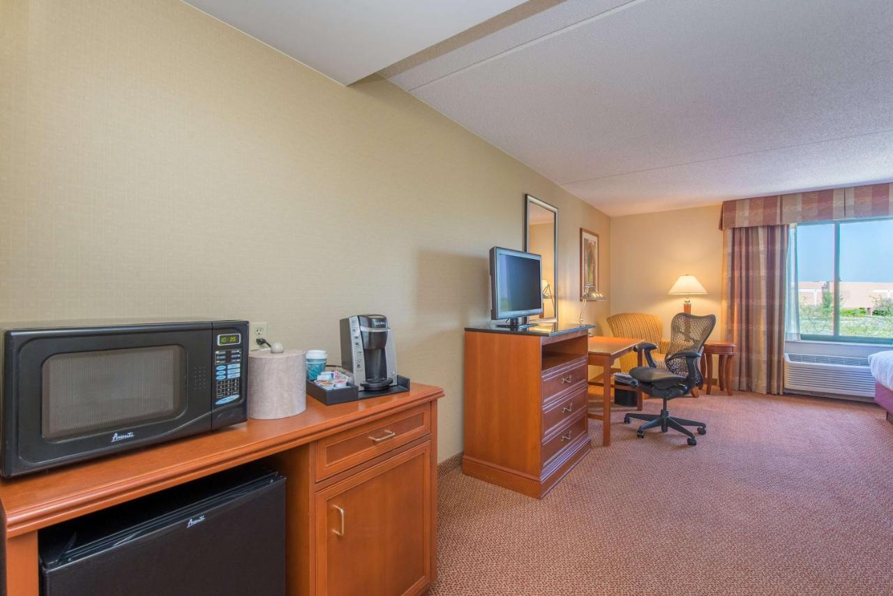 | Hilton Garden Inn Poughkeepsie/Fishkill