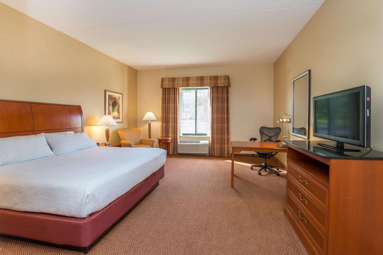 | Hilton Garden Inn Poughkeepsie/Fishkill