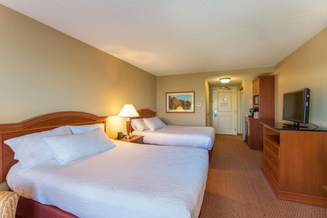 | Hilton Garden Inn Poughkeepsie/Fishkill