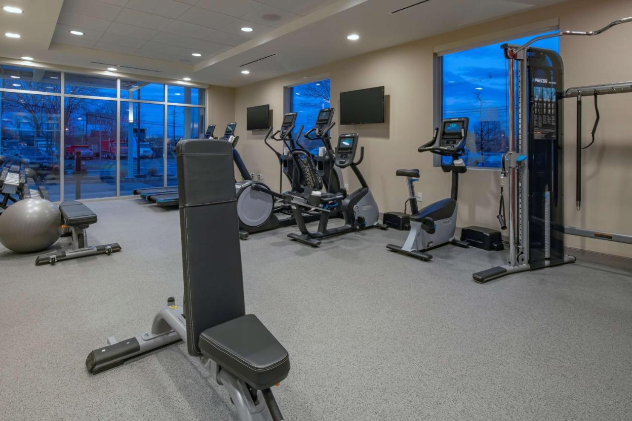 | Home2 Suites By Hilton Wayne, NJ