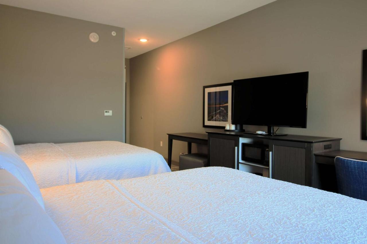 Queen Room with Two Queen Beds - Non-Smoking at Hampton Inn West Plains