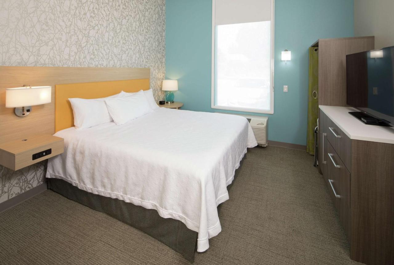 One-Bedroom King Suite at Home2 Suites by Hilton Owasso, OK