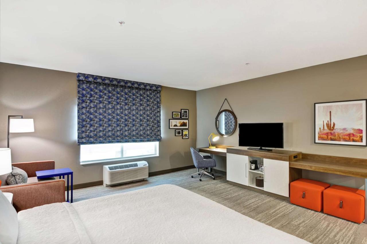 King Room with Sofa Bed - Non-Smoking at Hampton Inn & Suites Tucson Tech Park