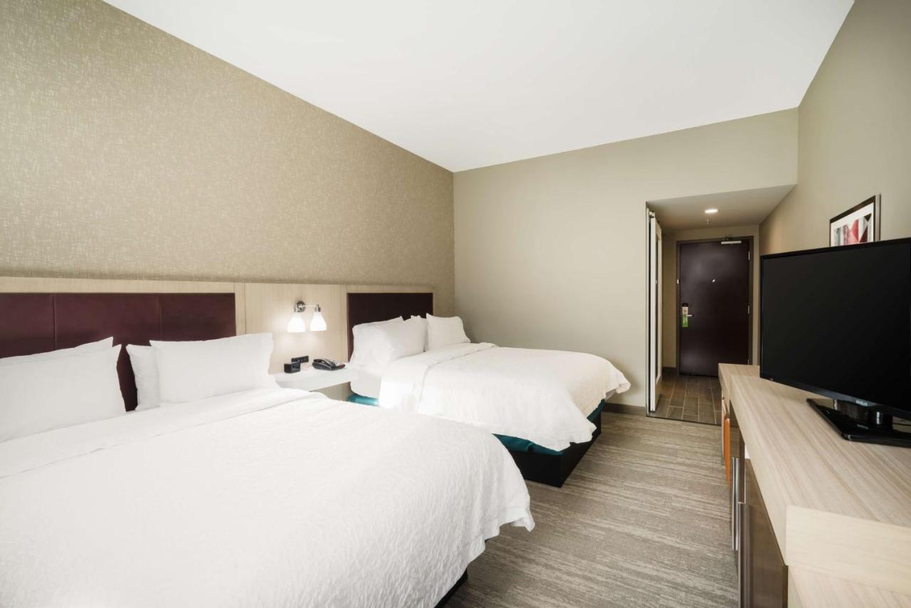 Queen Room with Two Queen Beds - Non-Smoking at Hampton Inn Newport