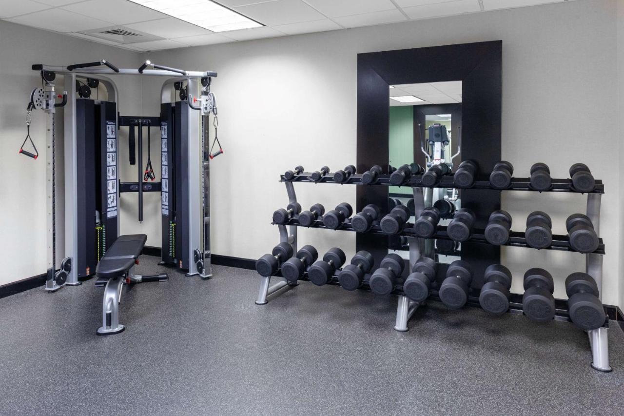 | Hampton Inn Woodbridge