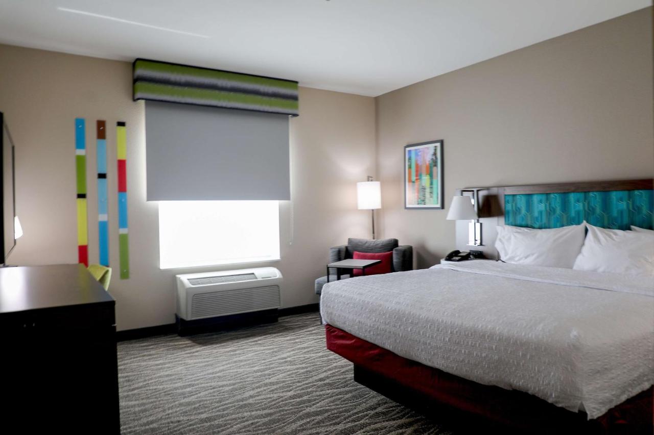 King Room - Non-Smoking at Hampton Inn Ellensburg