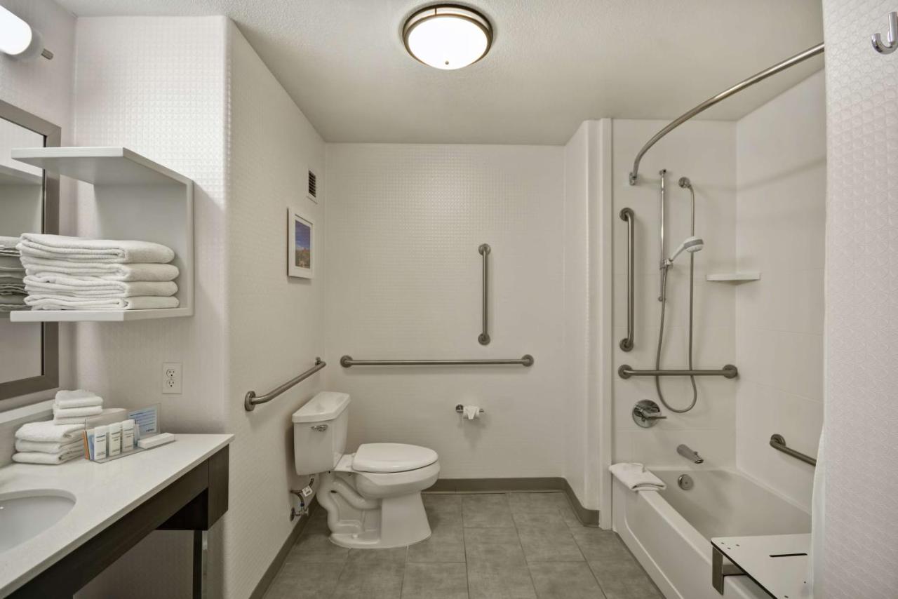 Queen Room with Two Queen Beds with Tub - Disability Accessible at Hampton Inn & Suites Yuma