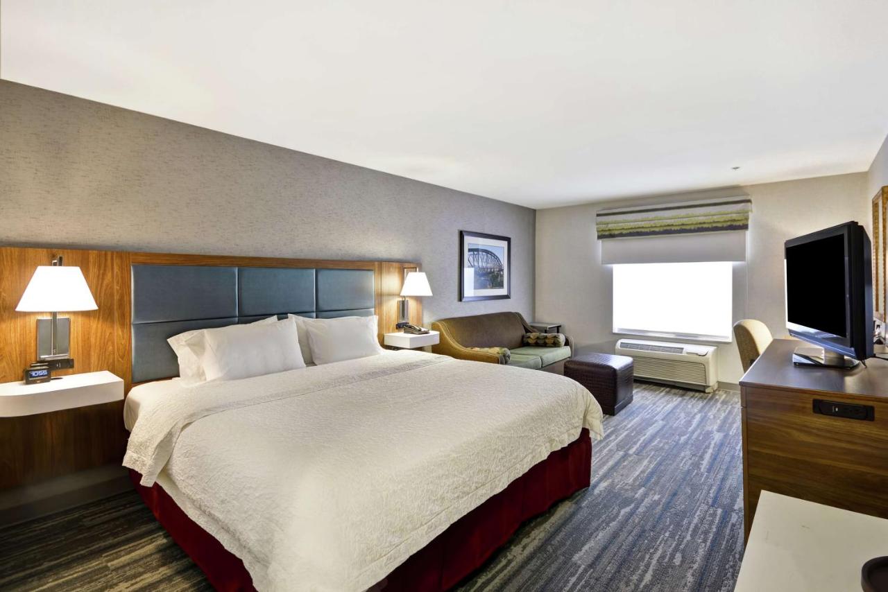 King Study with Sofa Bed - Non-Smoking at Hampton Inn & Suites Yuma