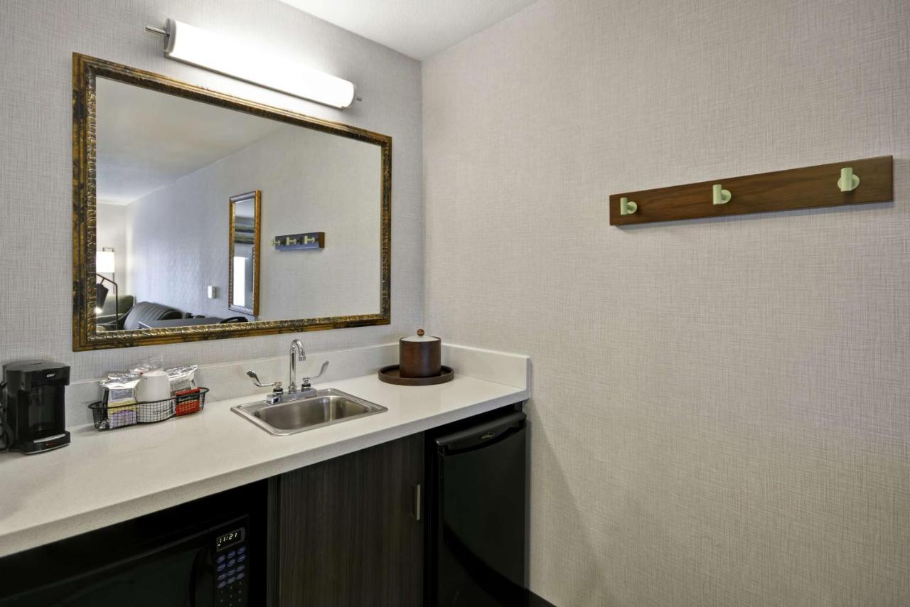 King Studio with Sofa Bed - Non-Smoking at Hampton Inn & Suites Yuma