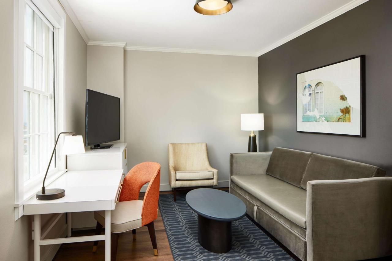 One-Bedroom King Suite at The Terrace Hotel Lakeland, Tapestry Collection by Hilton